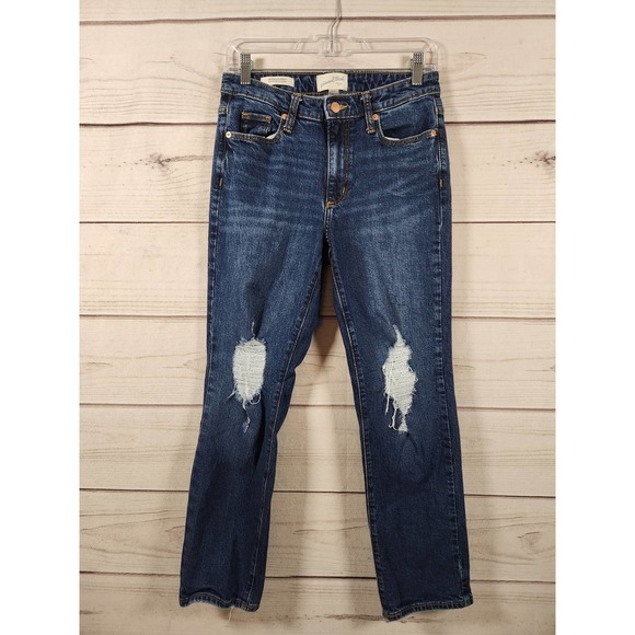 Universal Thread Women's Blue Stretch Distressed High Rise Straight Jeans Size 6 - Picture 1 of 8